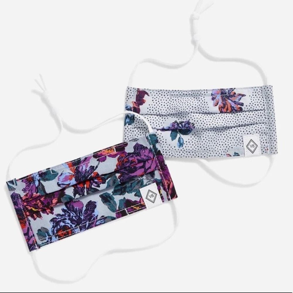 3/$15 - Vera Bradley Set of 2 Pleated Mask
